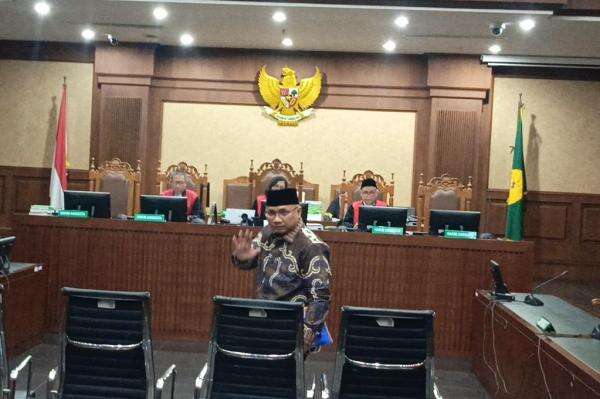 Sidang Eksepsi, Eks Menag Yaqut Ungkap Alasan Kuota Tambahan Haji Dibagi 50 Persen Sidang Eksepsi, Eks Menag Yaqut Ungkap Alasan Kuota Tambahan Haji Dibagi 50 Persen