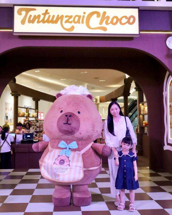 Sambut Liburan Sekolah, Central Park 2 Hadirkan Dunia Manis dan Menggemaskan melalui Tuntunzai Capybara Chocolate Sambut Liburan Sekolah, Central Park 2 Hadirkan Dunia Manis dan Menggemaskan melalui Tuntunzai Capybara Chocolate