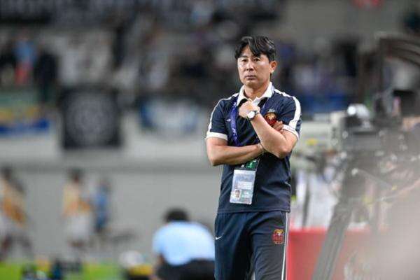 FC Seoul Dipermalukan Persib Bandung 0-1, Kim Gi-dong Kecewa Berat Rotasi Tim Tak Berjalan Sesuai Rencana FC Seoul Dipermalukan Persib Bandung 0-1, Kim Gi-dong Kecewa Berat Rotasi Tim Tak Berjalan Sesuai Rencana