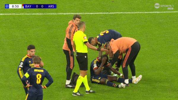 Bukayo Saka Cedera saat Arsenal Vs Bayern Munchen, Mikel Arteta Cemas! Bukayo Saka Cedera saat Arsenal Vs Bayern Munchen, Mikel Arteta Cemas!