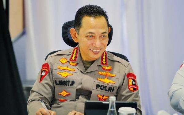 Kapolri Siap Jembatani Aspirasi Buruh, Minta Jaga Keamanan dan Ketertiban Kapolri Siap Jembatani Aspirasi Buruh, Minta Jaga Keamanan dan Ketertiban