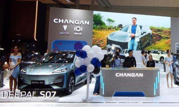 Sasar Segmen SUV, Changan Benamkan Teknologi Ini pada Mobil Listrik Deepal S07 Sasar Segmen SUV, Changan Benamkan Teknologi Ini pada Mobil Listrik Deepal S07
