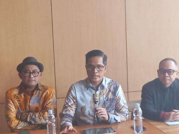 Kuasa Hukum Ungkap Alasan Febrie Adriansyah Tak Lagi Tinggali Rumah Sentul Kuasa Hukum Ungkap Alasan Febrie Adriansyah Tak Lagi Tinggali Rumah Sentul