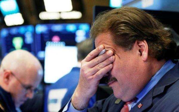 Wall Street Ditutup Melemah, Pasar Cermati Data Penjualan Ritel dan Ketegangan Timteng Wall Street Ditutup Melemah, Pasar Cermati Data Penjualan Ritel dan Ketegangan Timteng