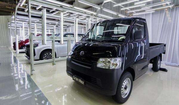 Andalkan Mobil Harga di Bawah Rp300 Juta, Daihatsu Rebut Market Share 17,4 Persen Andalkan Mobil Harga di Bawah Rp300 Juta, Daihatsu Rebut Market Share 17,4 Persen