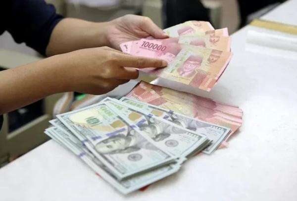 Rupiah Sepekan Bertahan di Rp17.693, Pasar Tunggu Data Inflasi dan Sinyal The Fed Rupiah Sepekan Bertahan di Rp17.693, Pasar Tunggu Data Inflasi dan Sinyal The Fed