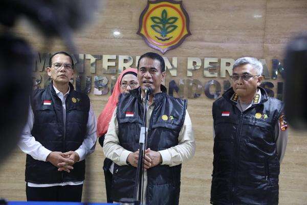 Heboh Pesta Babi, Mentan: Yang Kami Lakukan di Merauke untuk Rakyat Heboh Pesta Babi, Mentan: Yang Kami Lakukan di Merauke untuk Rakyat