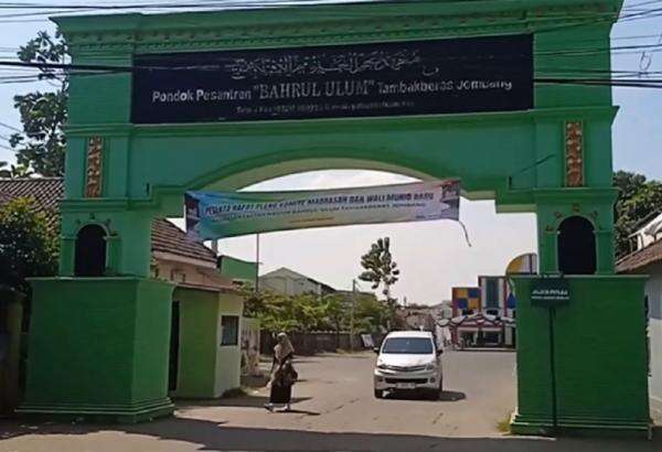 Jadi Tuan Rumah Muktamar ke-35 NU, Ponpes Bahrul Ulum Tambakberas Siap All Out Jadi Tuan Rumah Muktamar ke-35 NU, Ponpes Bahrul Ulum Tambakberas Siap All Out