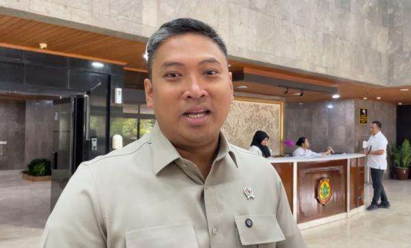 Ditelepon Seskab Teddy, Wamentan Sudaryono Siap Dilantik Jadi Kepala BGN Gantikan Nanik S Deyang Ditelepon Seskab Teddy, Wamentan Sudaryono Siap Dilantik Jadi Kepala BGN Gantikan Nanik S Deyang