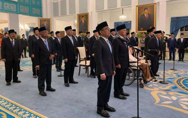 Prabowo Lantik 26 Wantimpres, Ada Pratikno, Rocky Gerung hingga Anwar Usman Prabowo Lantik 26 Wantimpres, Ada Pratikno, Rocky Gerung hingga Anwar Usman
