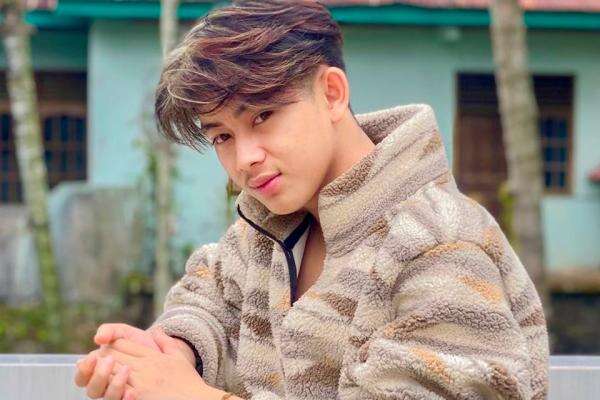 Kreator Konten Danu Alqamara Gaet 2 Juta Pengikut di TikTok, Berawal dari Video Slowmo sejak Pandemi Kreator Konten Danu Alqamara Gaet 2 Juta Pengikut di TikTok, Berawal dari Video Slowmo sejak Pandemi
