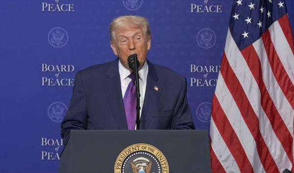 Trump Bentuk Pasukan AI, Usulkan Nama Baru untuk Kecerdasan Buatan Trump Bentuk Pasukan AI, Usulkan Nama Baru untuk Kecerdasan Buatan