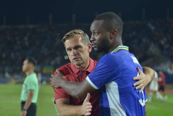 Igor Tolic Soroti Kekurangan Persib Jelang Lawan Bali United Igor Tolic Soroti Kekurangan Persib Jelang Lawan Bali United