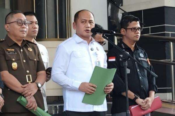 Kejagung Ungkap Kerugian Negara akibat Kasus Korupsi MBG Tembus Rp10 Triliun Kejagung Ungkap Kerugian Negara akibat Kasus Korupsi MBG Tembus Rp10 Triliun