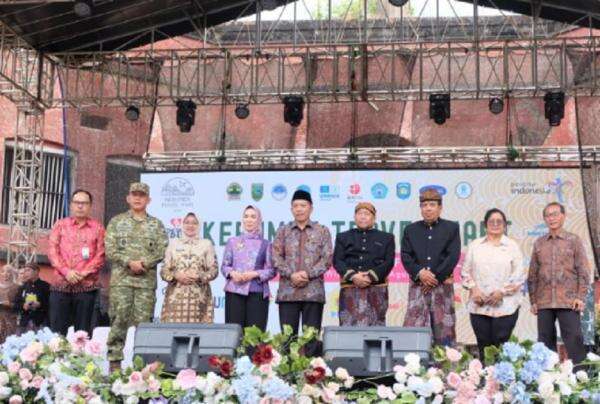 Menkop Dorong Benteng Van Der Wijck Kebumen Jadi Pusat Budaya dan Pariwisata Menkop Dorong Benteng Van Der Wijck Kebumen Jadi Pusat Budaya dan Pariwisata
