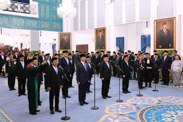 Usai Dilantik Prabowo, Sejumlah Menteri Kabinet Merah Putih Paparkan Prioritas Kerja Usai Dilantik Prabowo, Sejumlah Menteri Kabinet Merah Putih Paparkan Prioritas Kerja