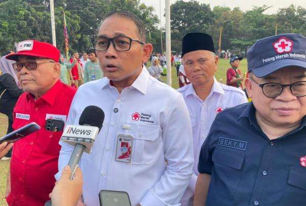 Lawan Tawuran dan Bullying, Wali Kota Jakpus Kumpulkan Ribuan Anggota Jumtek PMR Lawan Tawuran dan Bullying, Wali Kota Jakpus Kumpulkan Ribuan Anggota Jumtek PMR