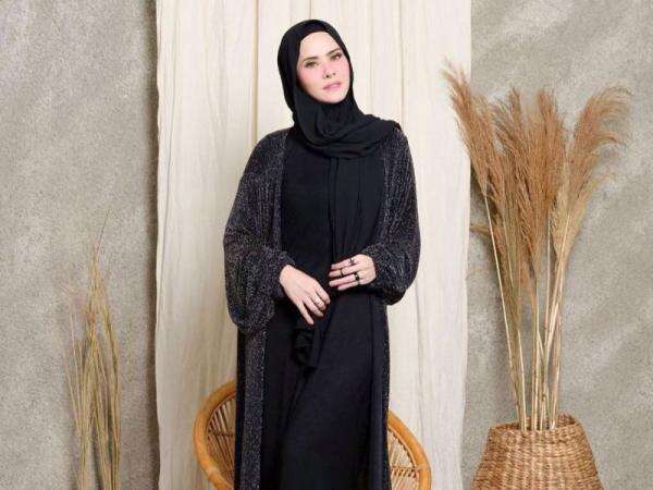 Angel Lelga Murka, ART Bawa Lelaki Masuk Kamar dan Curi Barang di Rumahnya Angel Lelga Murka, ART Bawa Lelaki Masuk Kamar dan Curi Barang di Rumahnya
