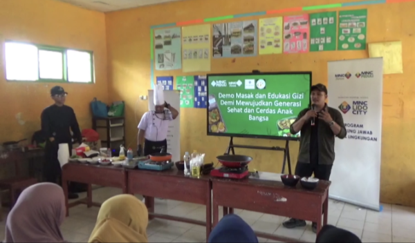 MNC Peduli dan MNC Tourism Gelar Edukasi Gizi dan Demo Masak di Kampung Cibilik Sukabumi MNC Peduli dan MNC Tourism Gelar Edukasi Gizi dan Demo Masak di Kampung Cibilik Sukabumi