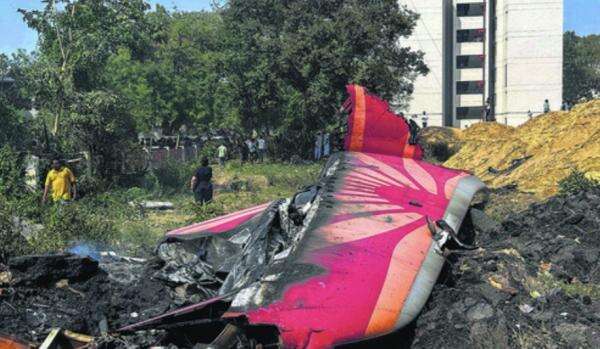 Saham Boeing Anjlok 4,2 Persen usai Kecelakaan Pesawat Air India Saham Boeing Anjlok 4,2 Persen usai Kecelakaan Pesawat Air India