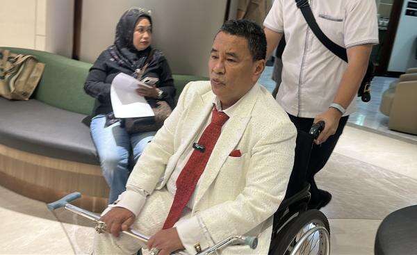 Hotman Paris Mundur dari Pengacara Eks Jampidsus Febrie Adriansyah: Saya Takut Lumpuh Hotman Paris Mundur dari Pengacara Eks Jampidsus Febrie Adriansyah: Saya Takut Lumpuh