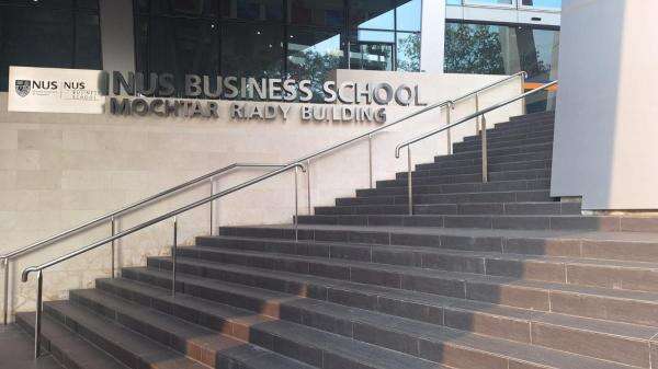 Pengembangan CRM Berbasis AI Tanpa Latar Belakang IT, Intip Kisah Inspiratif dari NUS Business School Pengembangan CRM Berbasis AI Tanpa Latar Belakang IT, Intip Kisah Inspiratif dari NUS Business School