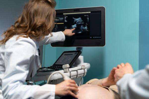 Kehamilan Usia Muda Masih Jadi Perhatian, Dokter Soroti Risiko bagi Ibu dan Bayi Kehamilan Usia Muda Masih Jadi Perhatian, Dokter Soroti Risiko bagi Ibu dan Bayi