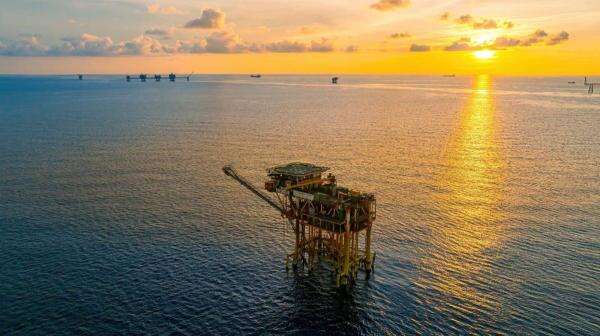 Harga Minyak Naik ke Level Tertinggi Hampir 4 Pekan, Brent Tembus USD91 Harga Minyak Naik ke Level Tertinggi Hampir 4 Pekan, Brent Tembus USD91
