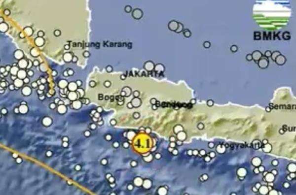 Gempa Hari Ini M4,1 Guncang Bandung, Dirasakan hingga Pelabuhan Ratu Gempa Hari Ini M4,1 Guncang Bandung, Dirasakan hingga Pelabuhan Ratu