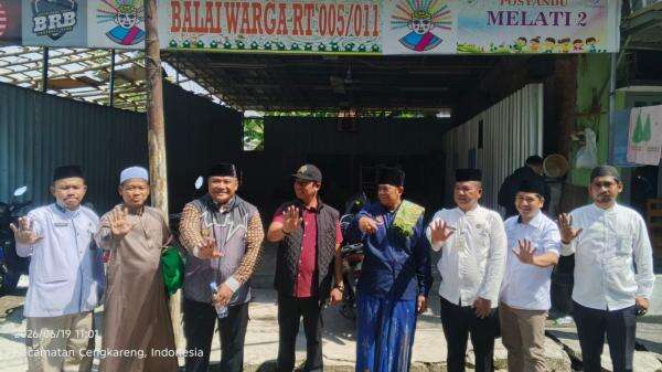 Warga Rawa Buaya Bersyukur Terima Bantuan Kursi Roda dari Dina Masyusin dan Dinsos Warga Rawa Buaya Bersyukur Terima Bantuan Kursi Roda dari Dina Masyusin dan Dinsos