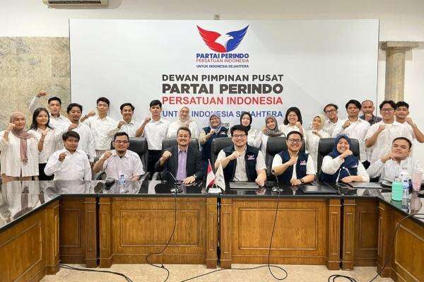 Perindo Buka Political Development Program di 7 Wilayah, Ajak Generasi Muda Belajar Politik Praktis Perindo Buka Political Development Program di 7 Wilayah, Ajak Generasi Muda Belajar Politik Praktis