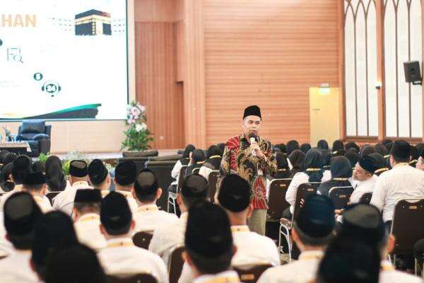 Kemenhaj Catat 244 Kasus Haji dan Umrah, Kerugian Mencapai Rp247,65 Miliar Kemenhaj Catat 244 Kasus Haji dan Umrah, Kerugian Mencapai Rp247,65 Miliar