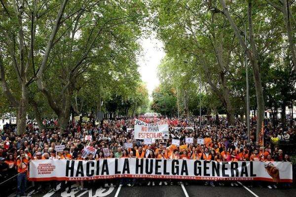 500.000 Orang Berdemonstrasi di Madrid Memprotes Krisis Perumahan 500.000 Orang Berdemonstrasi di Madrid Memprotes Krisis Perumahan