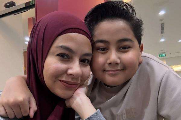 Anak Meisya Siregar Nyaris Tenggelam Terseret Ombak di Bali, Bebi Romeo Terpukul Anak Meisya Siregar Nyaris Tenggelam Terseret Ombak di Bali, Bebi Romeo Terpukul