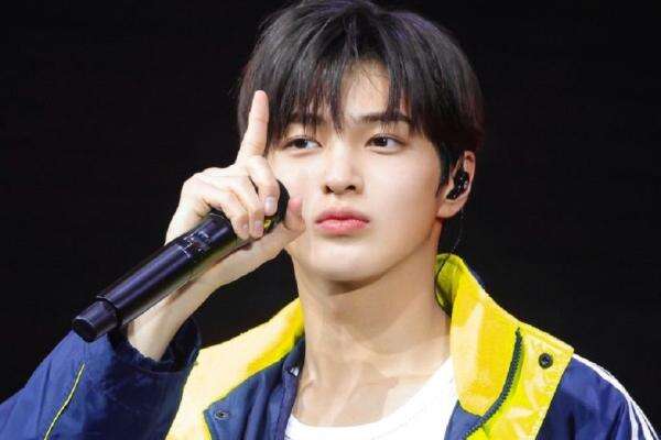 Keonho CORTIS Alami Patah Tulang Jelang Tur Solo Perdana Keonho CORTIS Alami Patah Tulang Jelang Tur Solo Perdana