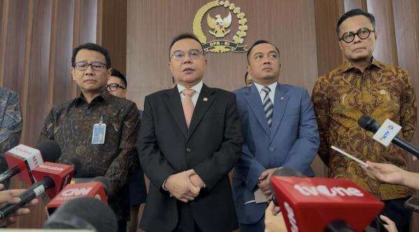 Dasco Ungkap Hasil Pertemuan dengan Dirut Himbara: Situasi Perbankan saat Ini Sangat Bagus Dasco Ungkap Hasil Pertemuan dengan Dirut Himbara: Situasi Perbankan saat Ini Sangat Bagus