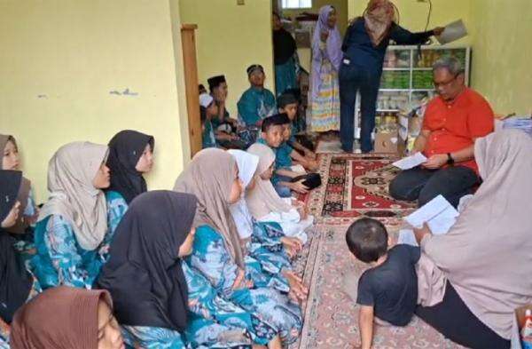 MNC Vision Networks dan MNC Peduli Takjub dengan Metode Belajar di Panti Asuhan Anak Ceria Indonesia MNC Vision Networks dan MNC Peduli Takjub dengan Metode Belajar di Panti Asuhan Anak Ceria Indonesia