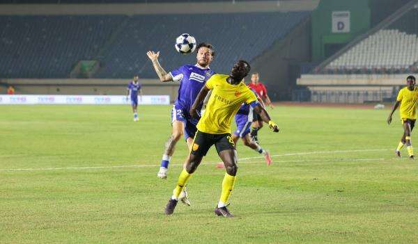 Marc Klok Siap Kembalikan Persib Bandung ke Jalur Kemenangan di Super League 2026-2027 Marc Klok Siap Kembalikan Persib Bandung ke Jalur Kemenangan di Super League 2026-2027