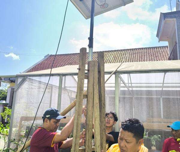 Untag Surabaya Dorong Pemberdayaan Desa Minggirsari dengan Energi Terbarukan Untag Surabaya Dorong Pemberdayaan Desa Minggirsari dengan Energi Terbarukan