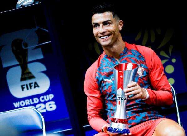 Geram Nama Lionel Messi Disebut, Cristiano Ronaldo Ngambek dan Tinggalkan Sesi Wawancara Geram Nama Lionel Messi Disebut, Cristiano Ronaldo Ngambek dan Tinggalkan Sesi Wawancara