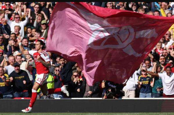 Hasil Arsenal vs Leeds di Liga Inggris: The Gunners Comeback Dramatis! Hasil Arsenal vs Leeds di Liga Inggris: The Gunners Comeback Dramatis!
