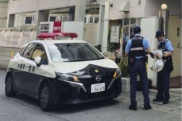 Marinir AS Membunuh dan Merampok Wanita di Okinawa, Jepang Protes Marinir AS Membunuh dan Merampok Wanita di Okinawa, Jepang Protes