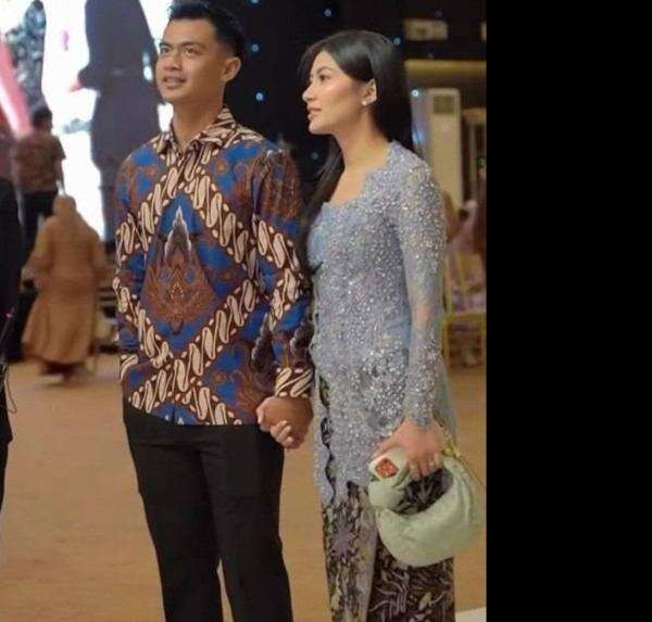 Viral Video Pratama Arhan Gandeng Inka Andestha saat Kondangan, Netizen: Cintanya Setara! Viral Video Pratama Arhan Gandeng Inka Andestha saat Kondangan, Netizen: Cintanya Setara!