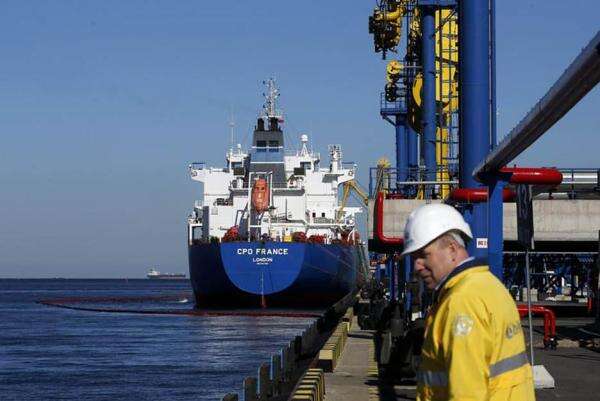 Biaya Sewa Kapal Tanker Cetak Rekor Termahal, Ongkos Kirim Minyak Bikin Boncos Biaya Sewa Kapal Tanker Cetak Rekor Termahal, Ongkos Kirim Minyak Bikin Boncos