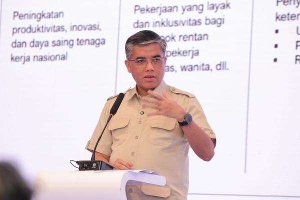 Dear Generasi Muda: Dunia Kerja Kini Butuh Skill, Bukan Sekadar Sekolah Dear Generasi Muda: Dunia Kerja Kini Butuh Skill, Bukan Sekadar Sekolah