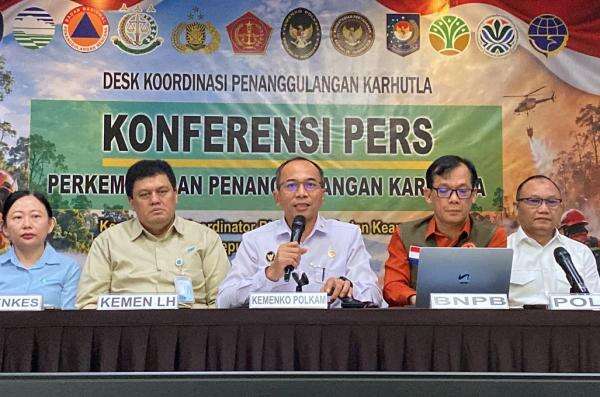 Pemerintah Bantah Minta Jepang Setop Bantu Tangani Karhutla: Operasional hanya 2 Minggu Pemerintah Bantah Minta Jepang Setop Bantu Tangani Karhutla: Operasional hanya 2 Minggu