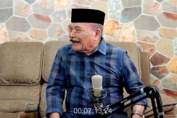 Haji Bolot Sudah Pindah ke Ruang Inap Usai Kena Serangan Jantung Haji Bolot Sudah Pindah ke Ruang Inap Usai Kena Serangan Jantung