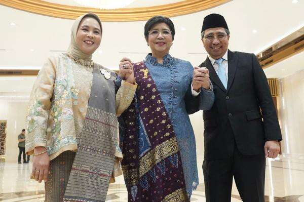 7 Fakta Destry Damayanti Resmi Jadi Gubernur BI hingga Pesan Penting Perry Warjiyo 7 Fakta Destry Damayanti Resmi Jadi Gubernur BI hingga Pesan Penting Perry Warjiyo