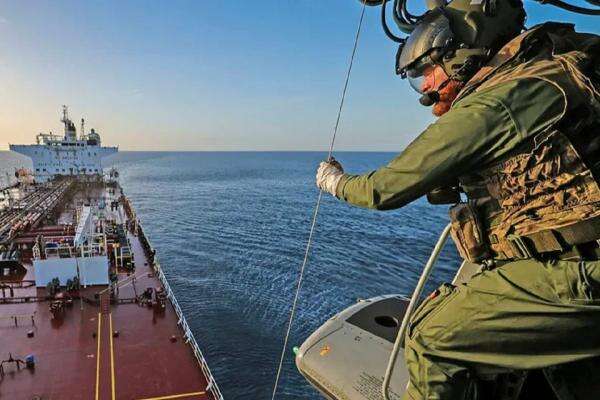 Inggris Cegat dan Rebut Kapal Tanker Armada Bayangan Rusia, Ini Respons Kremlin Inggris Cegat dan Rebut Kapal Tanker Armada Bayangan Rusia, Ini Respons Kremlin