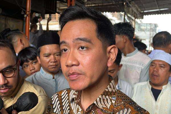 Gibran Siap Buka-Bukaan di Sidang Ijazah PTUN: Tapi Penggugatnya Malah Cabut Gugatan Gibran Siap Buka-Bukaan di Sidang Ijazah PTUN: Tapi Penggugatnya Malah Cabut Gugatan